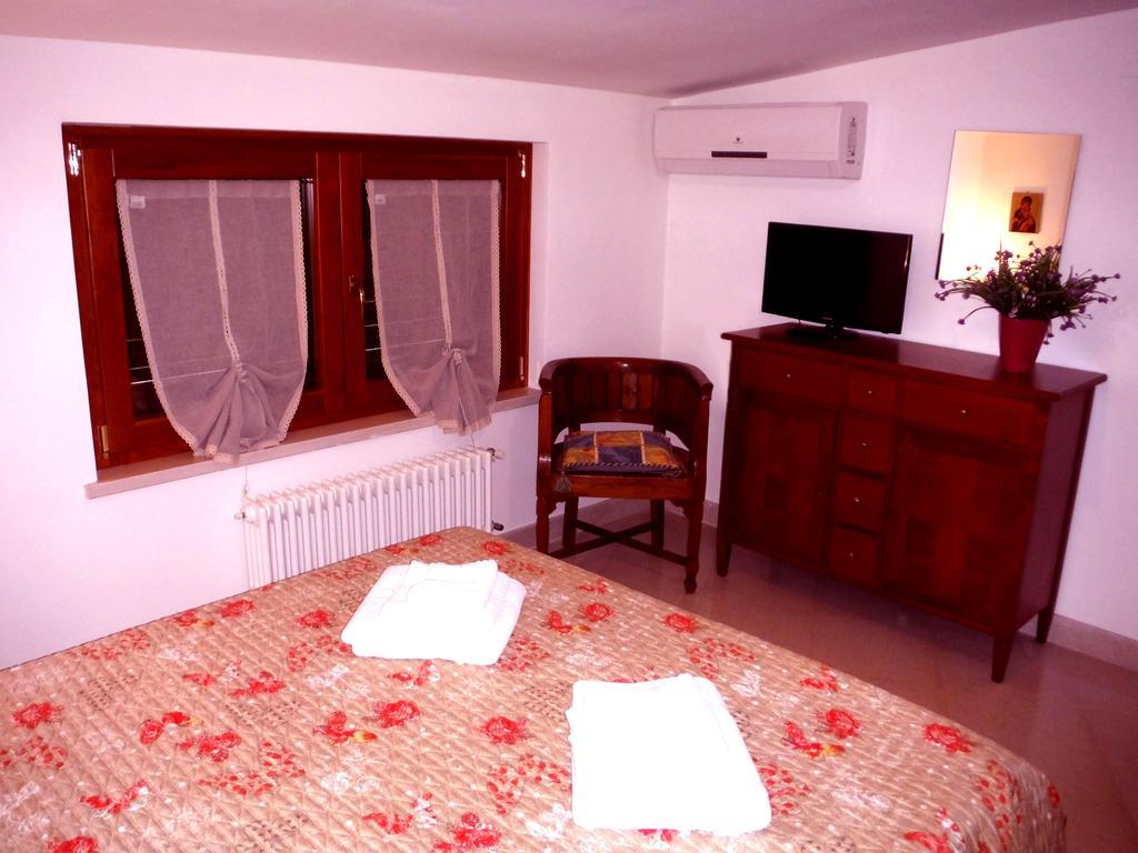 Casa Vacanze Villa Pina マテーラ エクステリア 写真